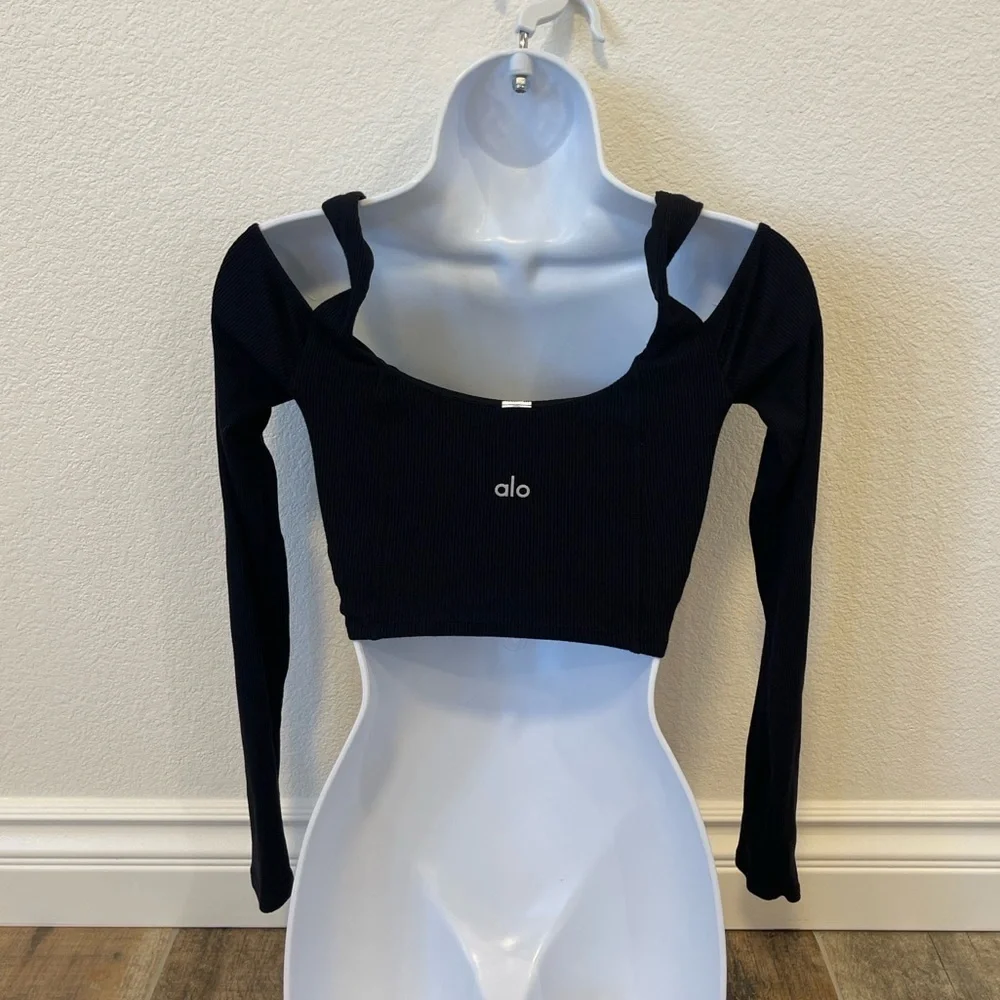Alo Yoga Ribbed Cropped Butterfly Long Sleeve Black Top Cutout Cold Shoulder S
